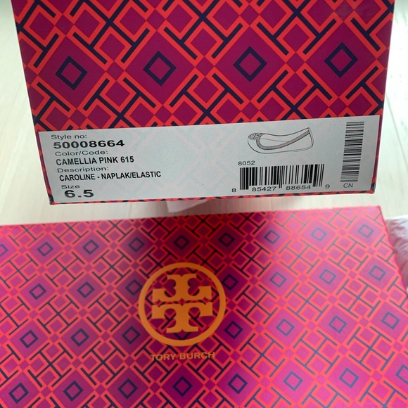 Tory Burch Caroline ballet shoe, size 6.5 - Picture 4 of 4